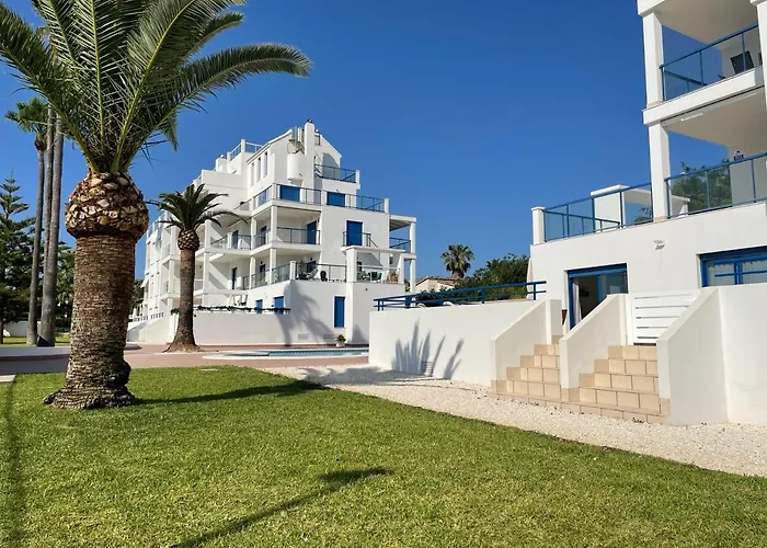 Apartamento 4 Personas, Amplias Terrazas Y 2Oo Mt De La Playa