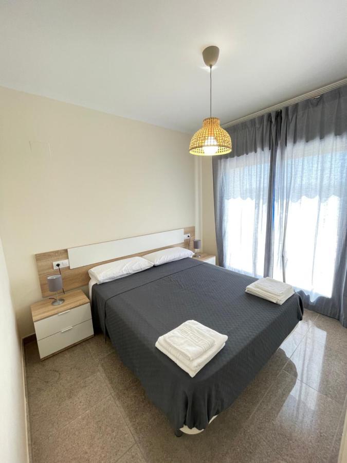Apartment 4 Personas, Amplias Terrazas Y 2oo Mt De La Playa