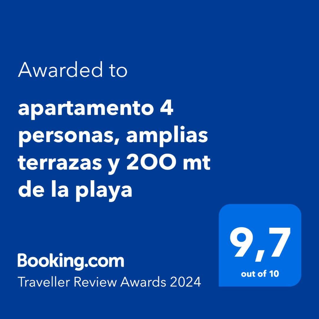 4 Personas, Amplias Terrazas Y 2oo Mt De La Playa *